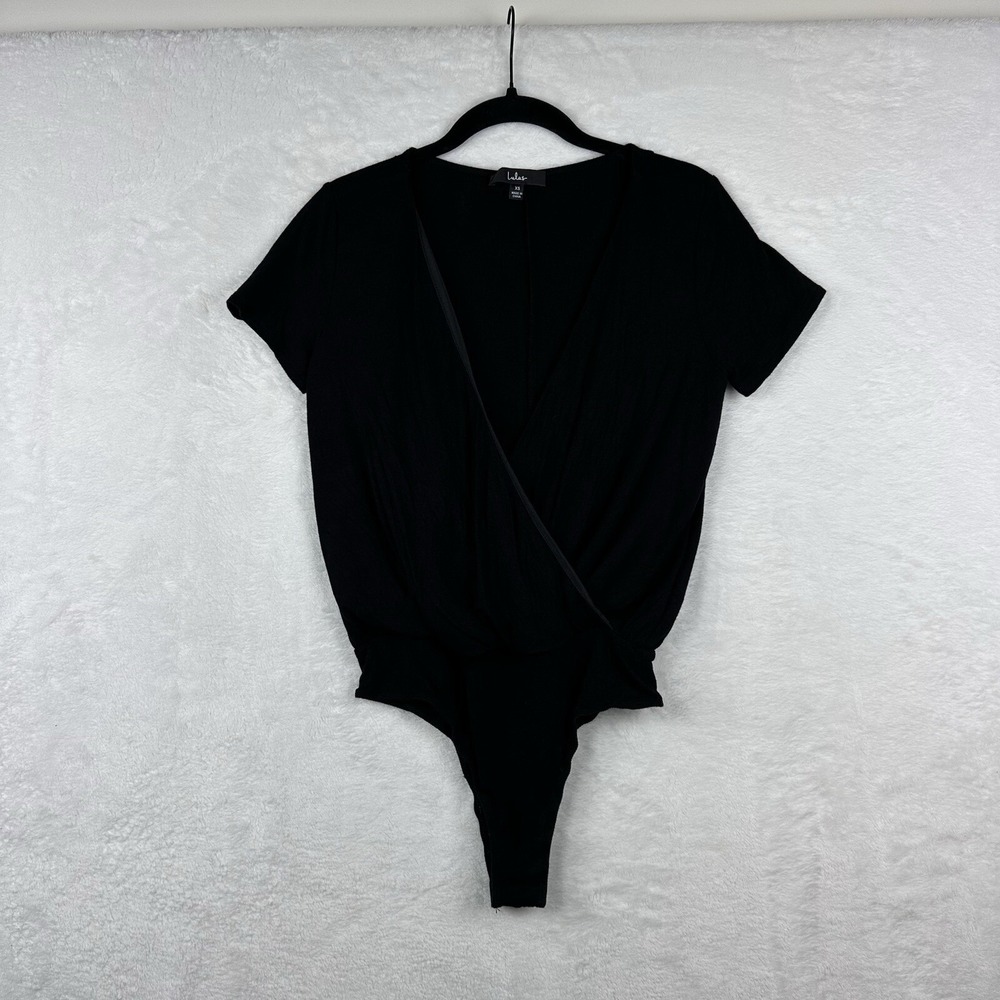 Lulus Womens Top Bodysuit Black Short Sleeve Size XS Satin Lined Edge EUC - Picture 2 of 11
